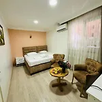 Hotel Avrasyaqueen *