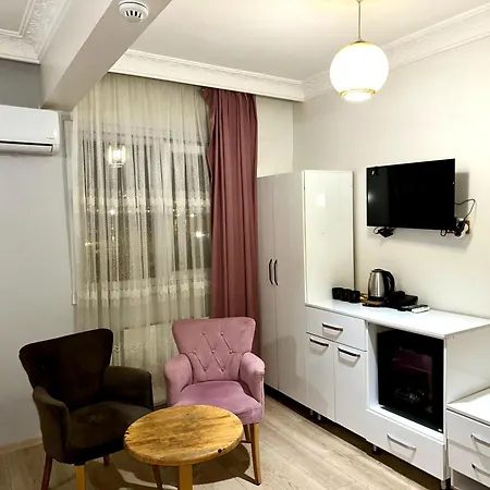 Hotel Avrasyaqueen *