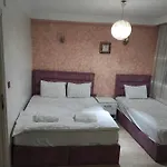 Hotel Avrasyaqueen *
