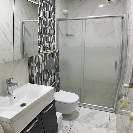 Hotell Avrasyaqueen *