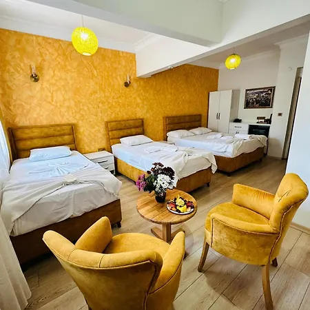Avrasyaqueen Hotell *